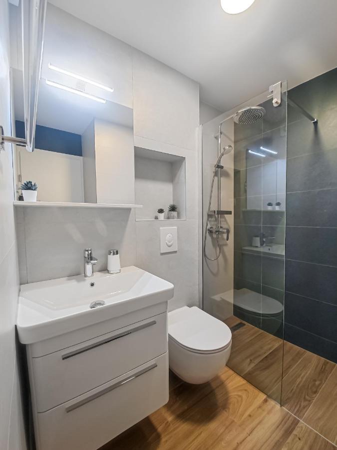 Apartments Klement 布雷拉 外观 照片