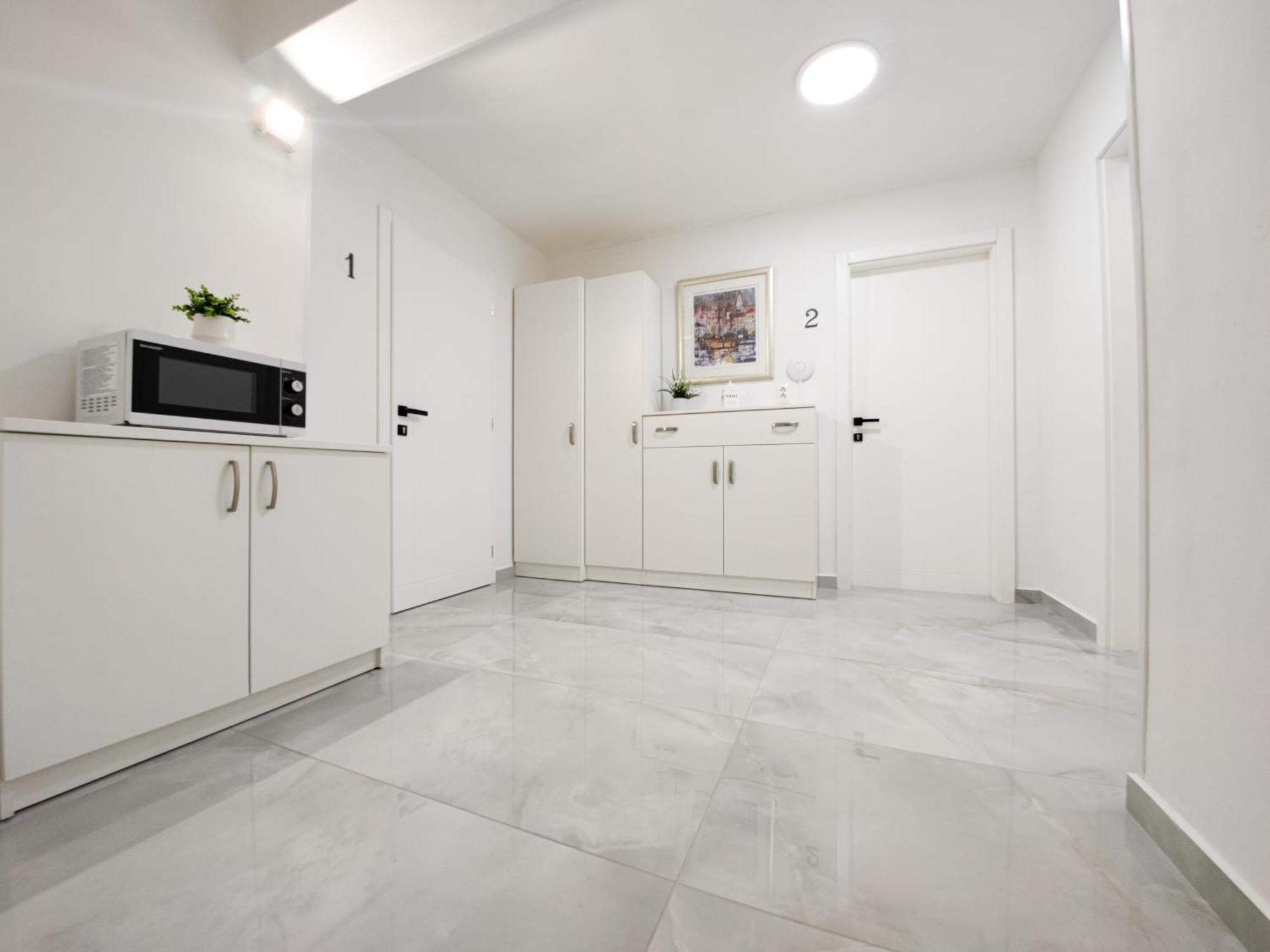 Apartments Klement 布雷拉 外观 照片